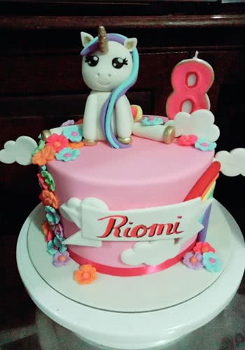 Custom Cake 2